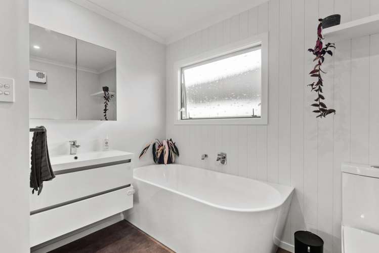 59 Sherwill Street East Feilding_9