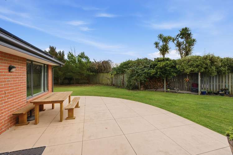 8 Haydon Place Amberley_16