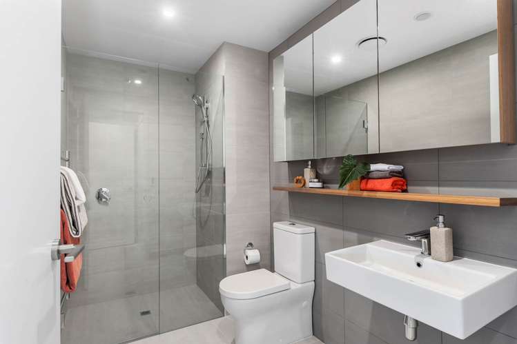 104/8a Lake Pupuke Drive Takapuna_11