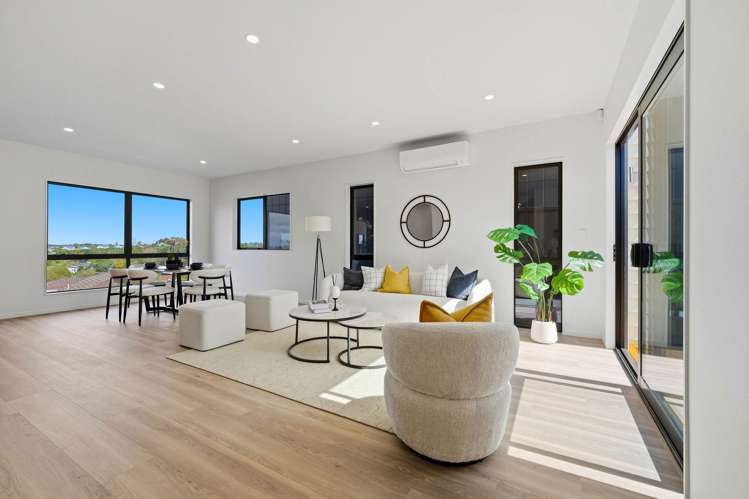 2/7 Sycamore Drive_3