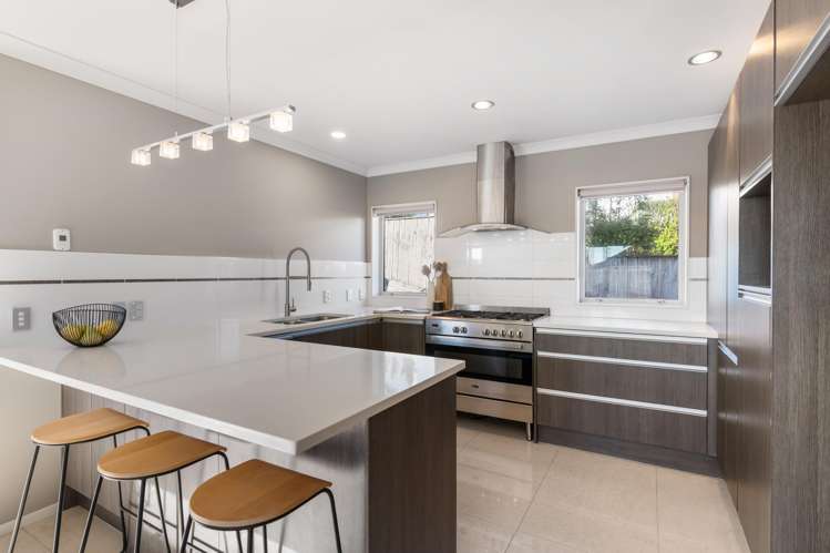 57 Rogan Street Hillsborough_26