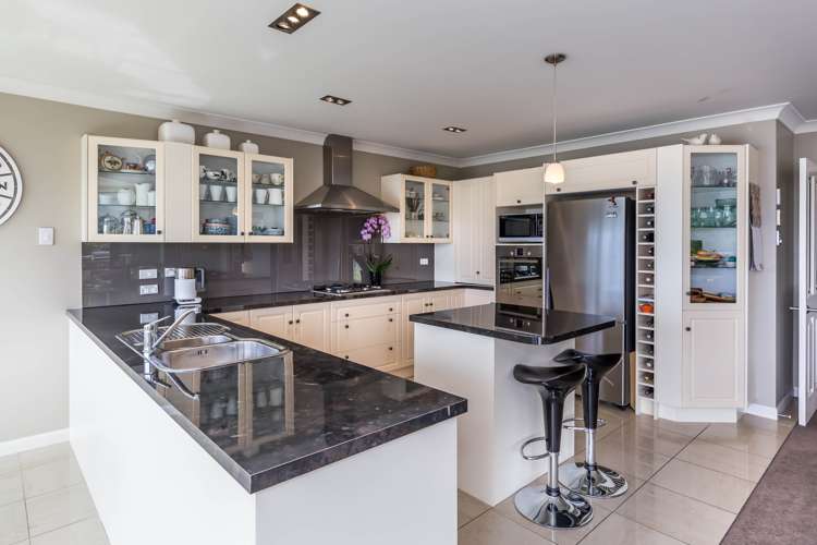 20 Bay Heights Governors Bay_2