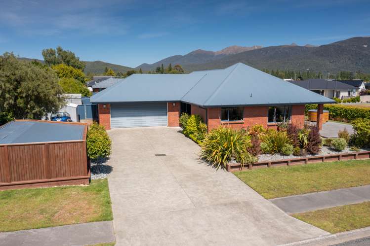 38 Cunaris Way Te Anau_16