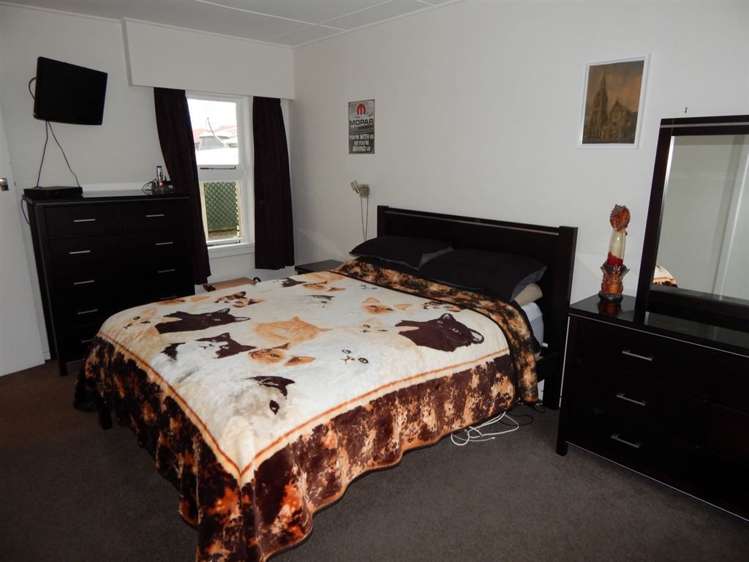 169 Stafford Street Hokitika_6