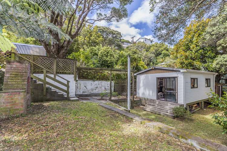 29 Taft Street Brooklyn_16