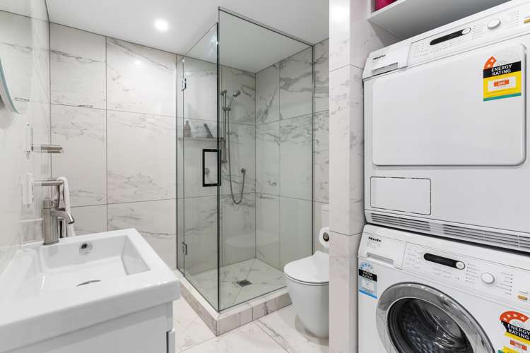 31 Mcfarlane Street Mount Victoria_16