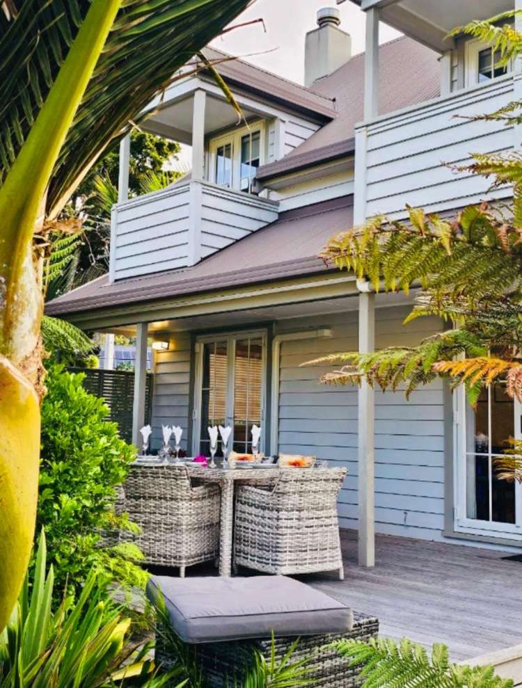 2/16 Chapel Street Russell_12