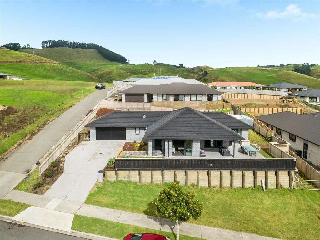 31 Ballintoy Park Drive Bay Tauranga Houses for Sale One Roof