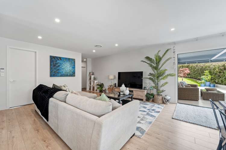2 Pommes Way Silverdale_8