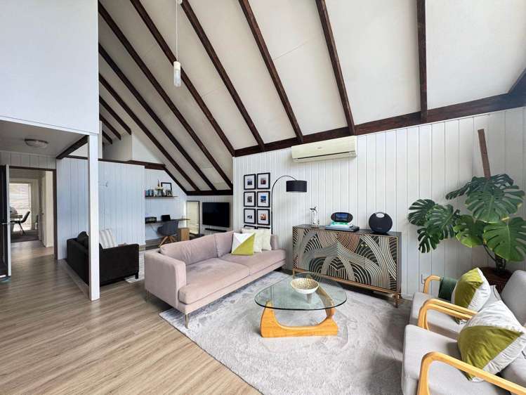 8B Himalaya Crescent Lynfield_2