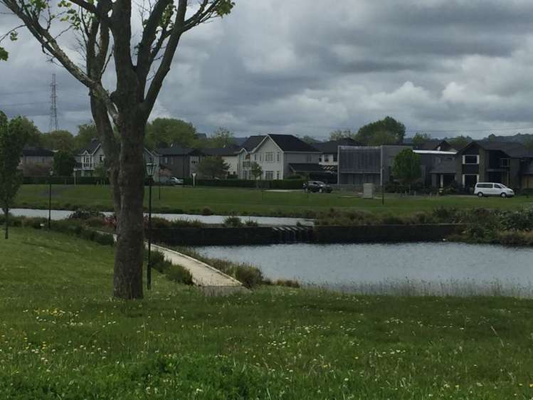 10 Costa Viva Crescent Karaka_8