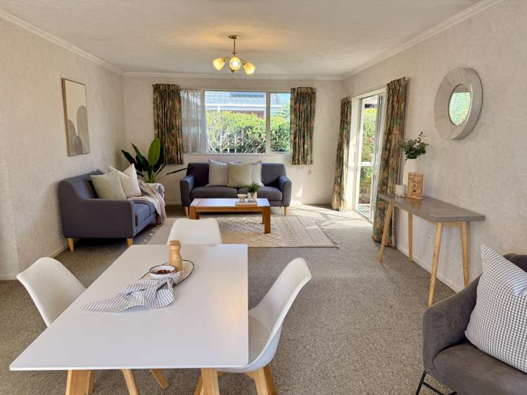 64 Maitland Street Strathern_7