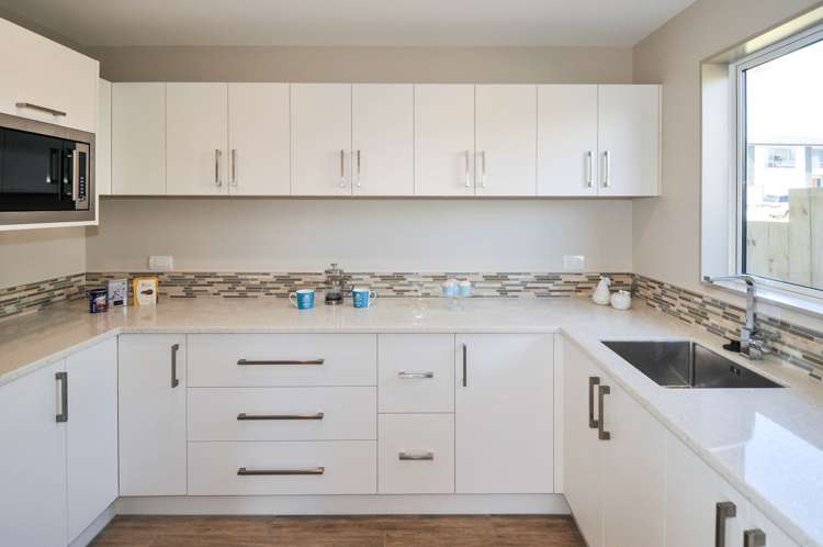 14 Greenlink Rise Long Bay_5