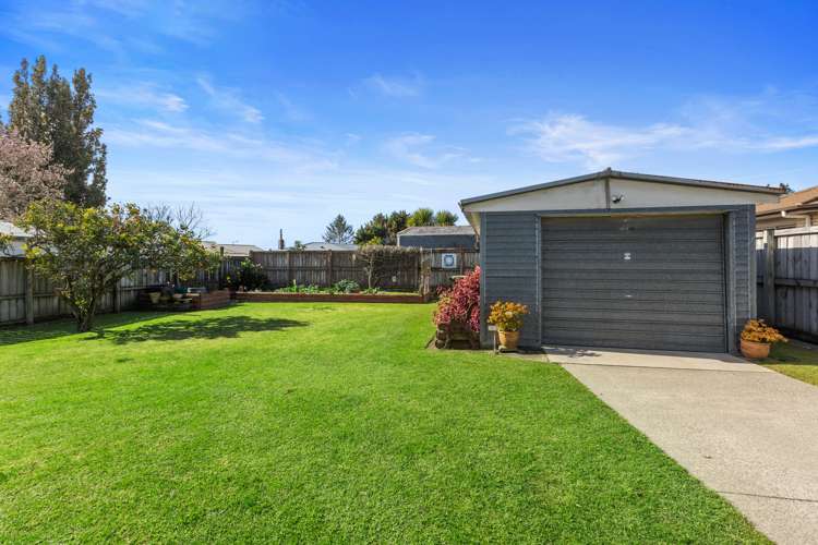 12 Henderson Crescent Parkvale_18