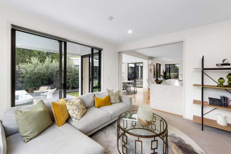 19b Fernwood Place Wai O Taiki Bay_12