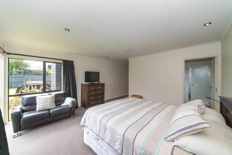 30 Pegasus Place Kelvin Grove_16