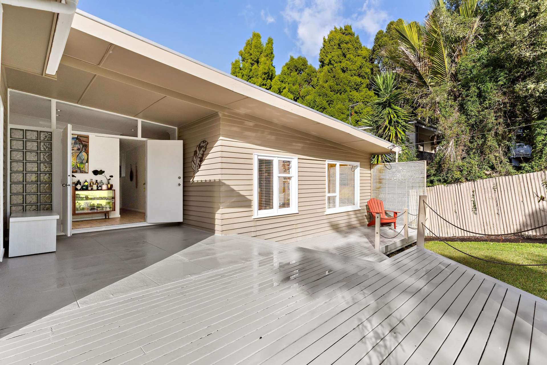 7 Rauhuia Crescent Parau_0