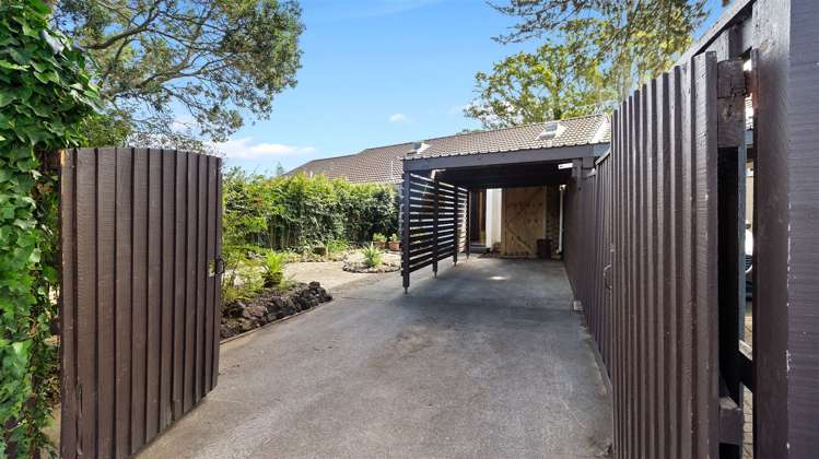 3/2 College Road Northcote_16