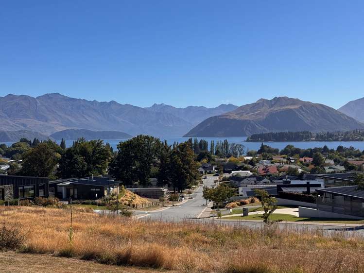 101 West Meadows Drive_5