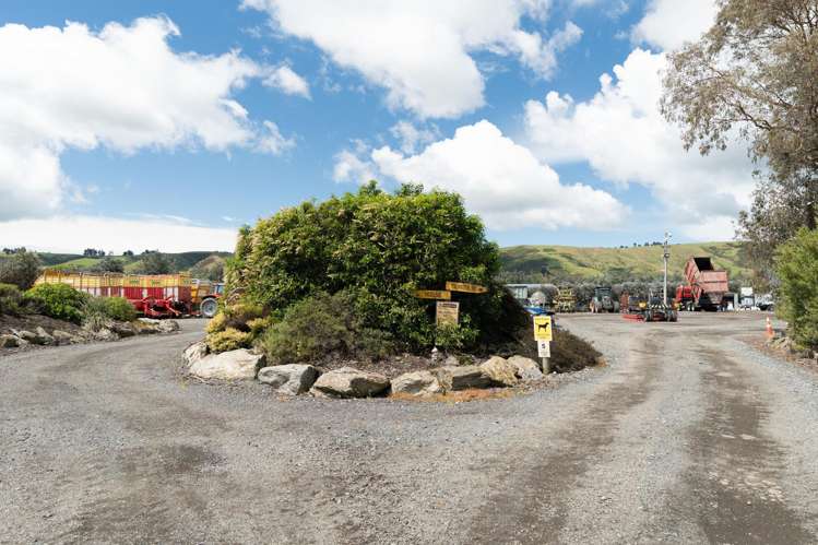 185 Centre Road Momona_40