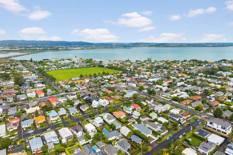 101 Huia Road Pt Chevalier_16