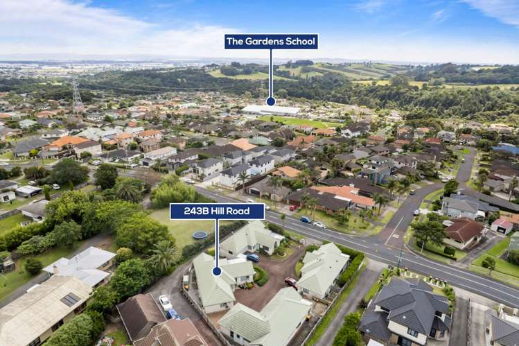 243b Hill Road The Gardens_17