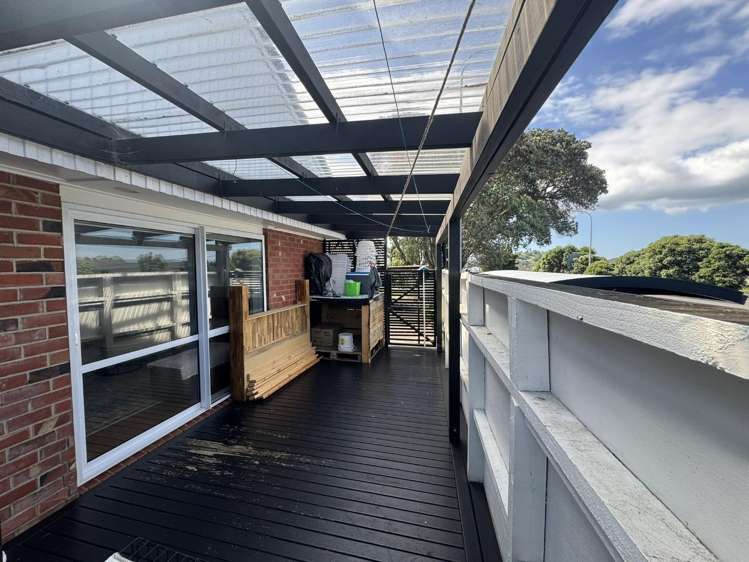 1 287 Richardson Road 1733_11