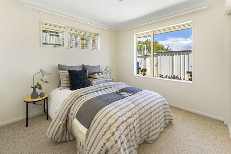 53 Kingsford Drive Stoke_13