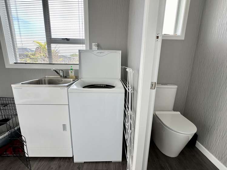 397 North Road Waikiwi_29