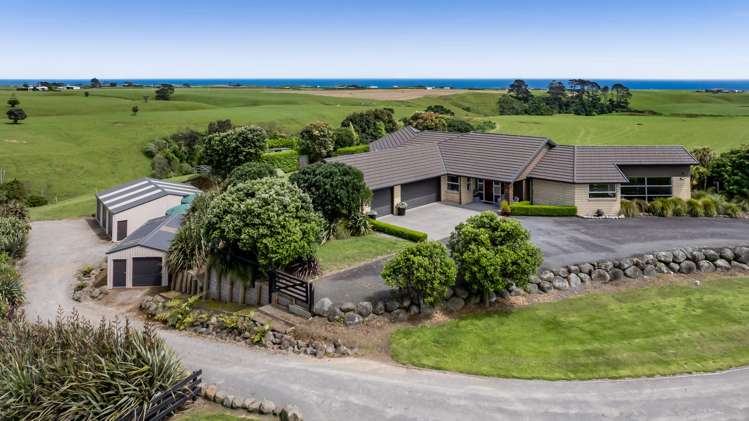 253 Lower Pitone Road Okato_1