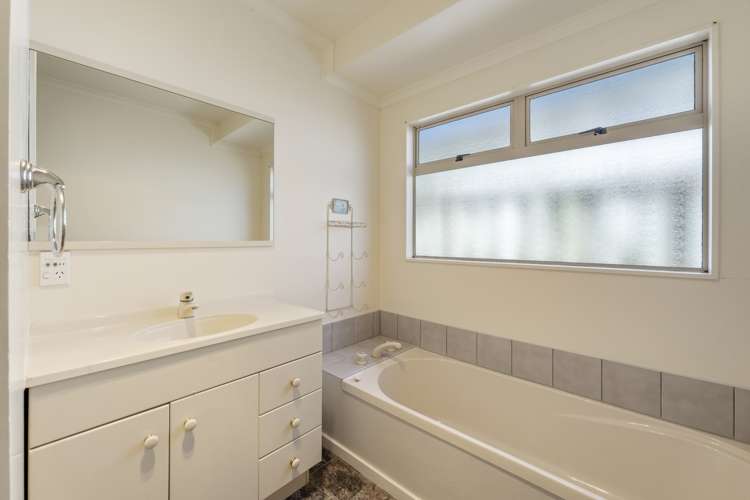 43 Kiddle Drive Hilltop_7