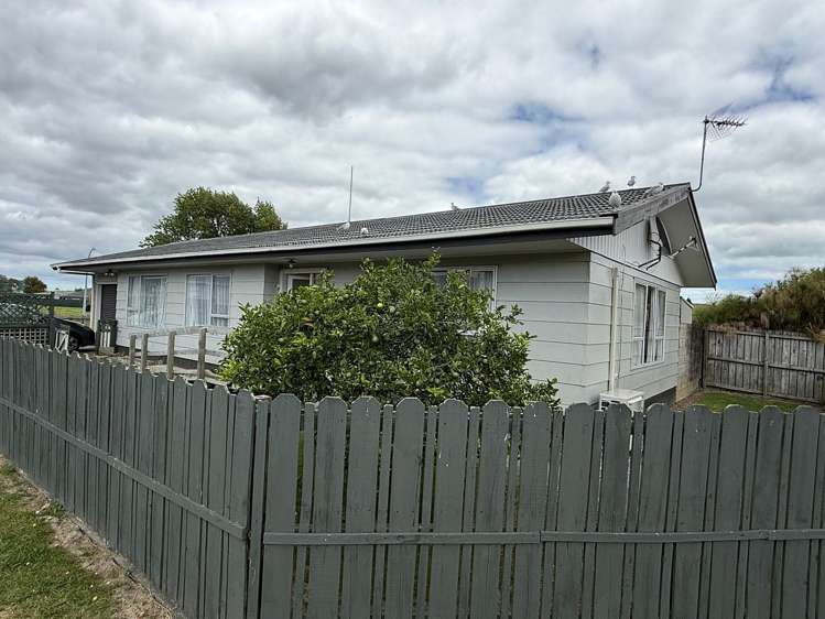 2/100 Cargill Street Papakura_2