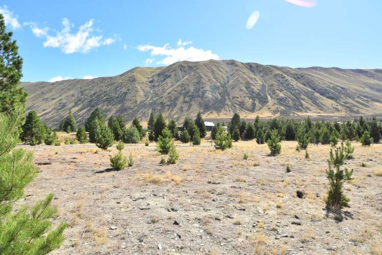 10 Flanagan Lane Twizel_0