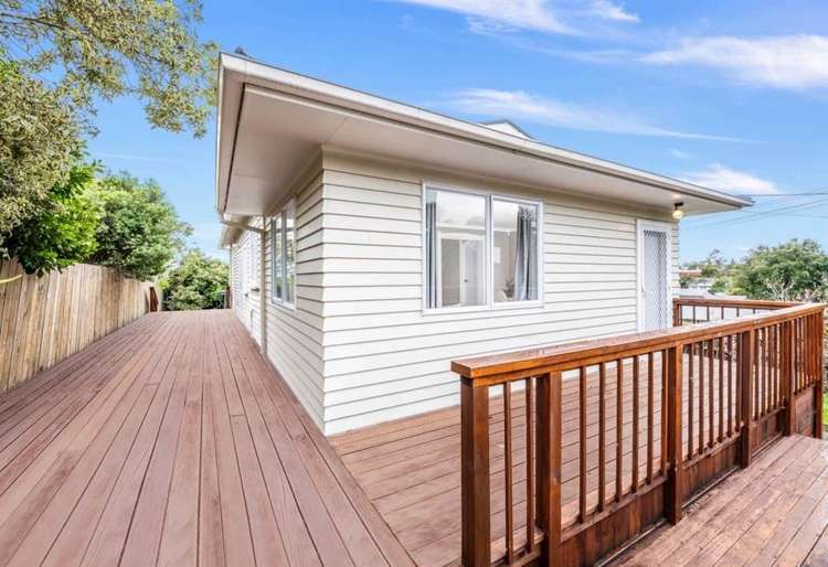 2/37 Clayburn Road Glen Eden_21