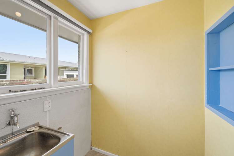 15 Wychwood Crescent Bishopdale_25