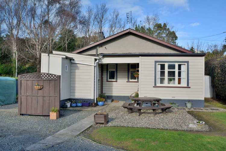 101 Main South Road Green Island_12