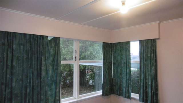 1b Dyer Street Whitiora_2