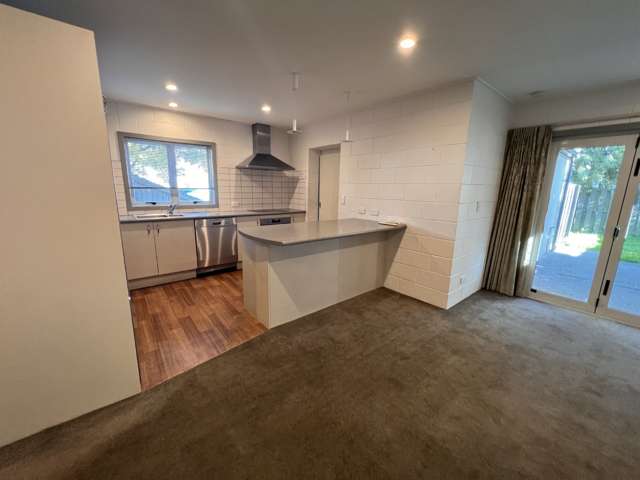 56A Somerset Crescent 1535_3