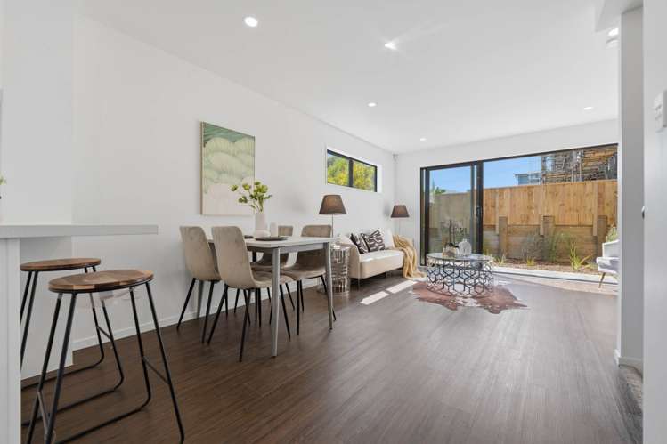 Lot 9/6&8 Embassy Place Glenfield_11