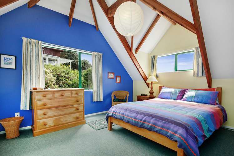 83 Miromiro Road Normandale_14