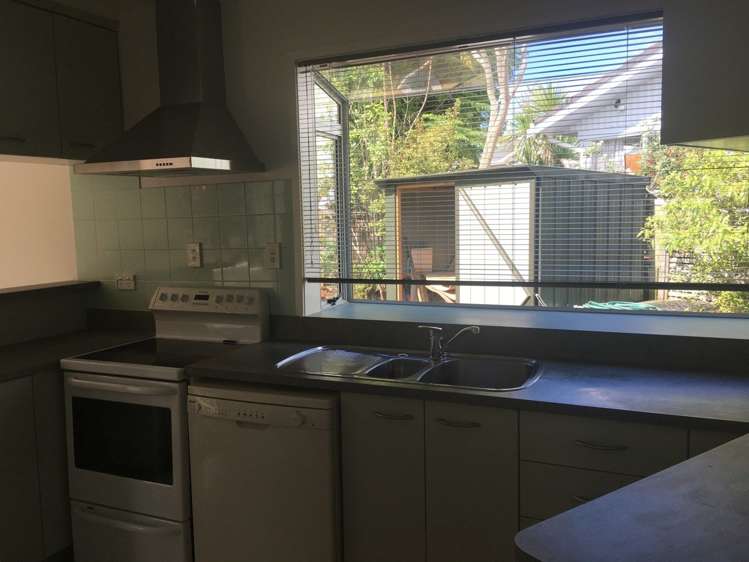 155 Eskdale Road Birkdale_4