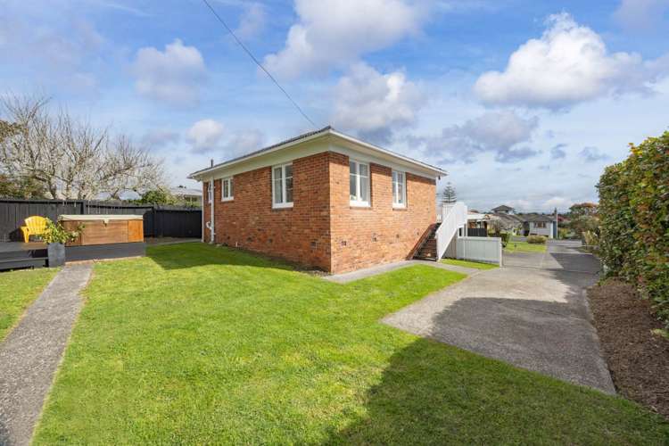 13 Kokiri Street Te Atatu South_13