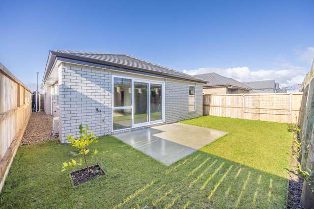 13 Waruhia Crescent Rototuna North_1