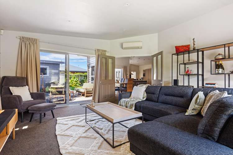4 Roger Street Lytton West_6