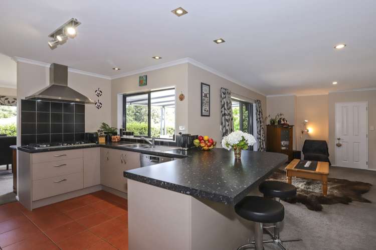 61 Cotswold Place Ohauiti_8