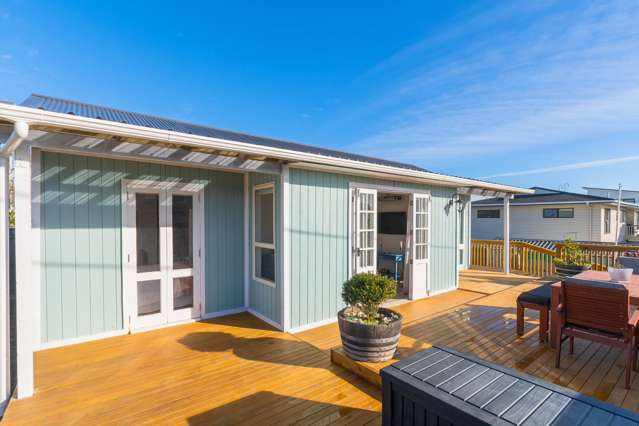 114 Seaview Road Paraparaumu Beach_1