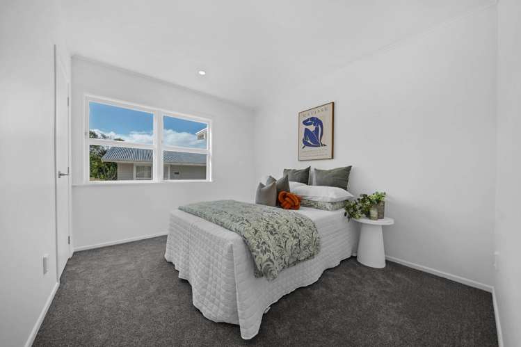 26 Ted William Street New Windsor_14