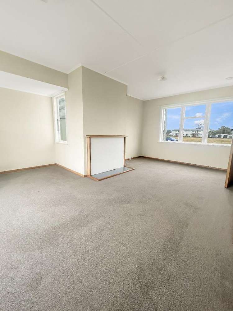 26 Devon Crescent 10985_5