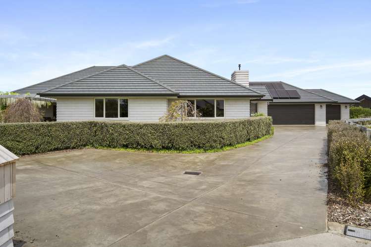 49 Baxter Michael Crescent Cambridge_30