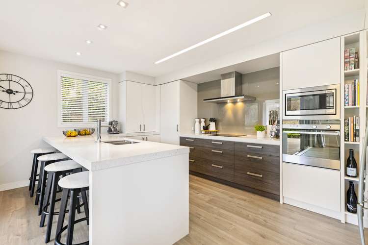 59 Sovereign Street Flat Bush_2